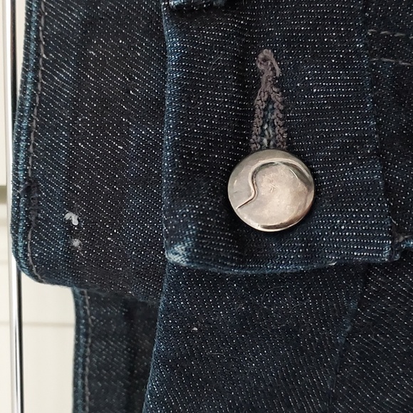 Joe's Jeans Wide Flare Freyed Jean's - Picture 4 of 10